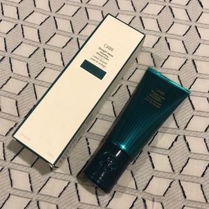 Oribe Straight Away Smoothing Blowout Cream